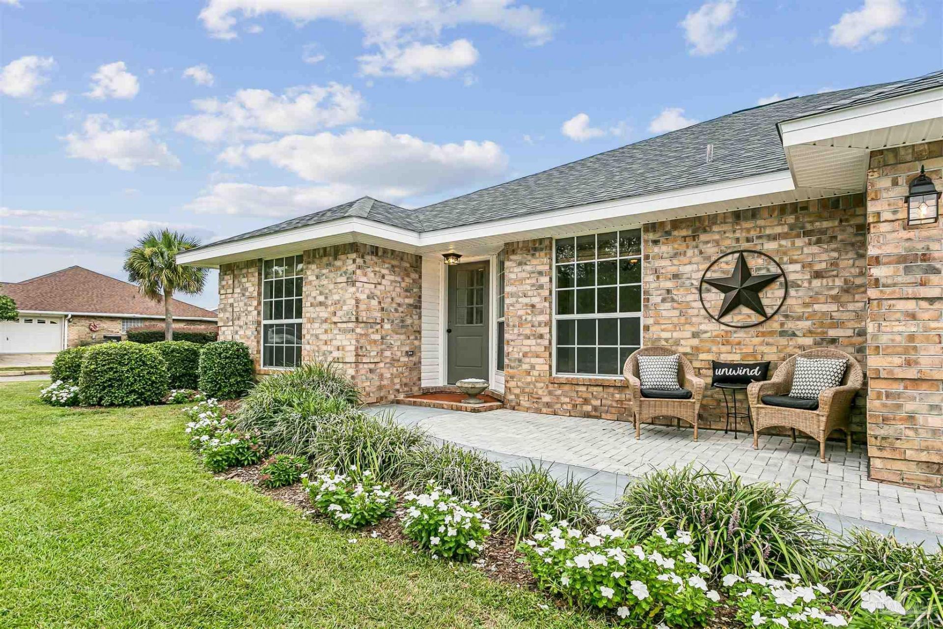 1329 Connemara Cir, Gulf Breeze, FL 32563 Main Photo