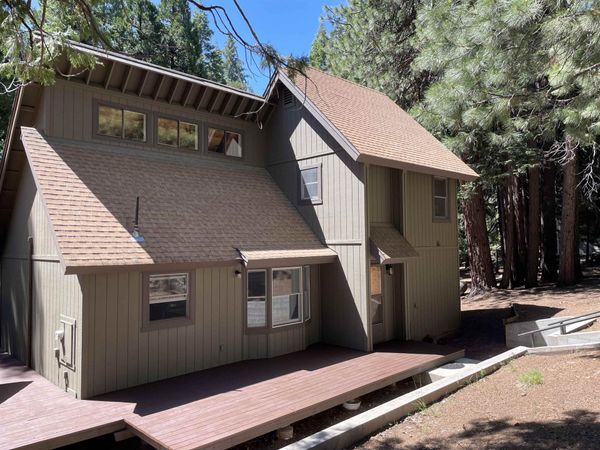 603 E Burnt Cedar Road, Lake Almanor, CA 96137