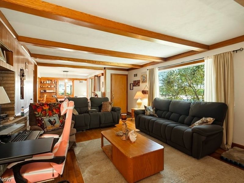 528 Pres Vannes Drive, Dalton, OH 44618 Photo 12