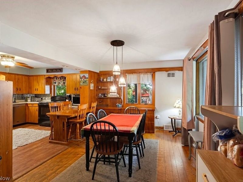 528 Pres Vannes Drive, Dalton, OH 44618 Photo 20