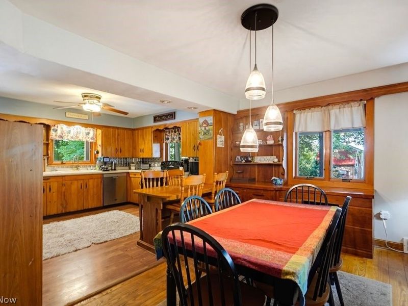 528 Pres Vannes Drive, Dalton, OH 44618 Photo 21