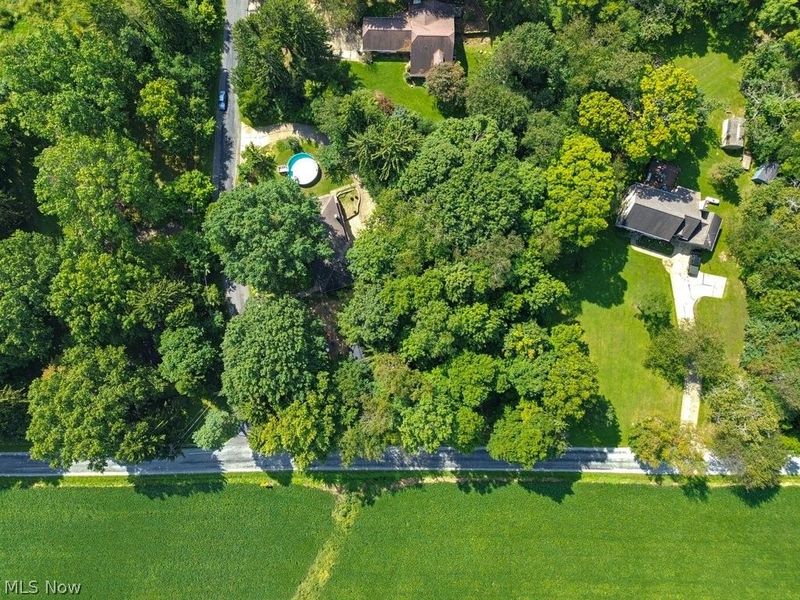 528 Pres Vannes Drive, Dalton, OH 44618 Photo 38