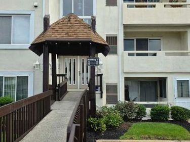 77 BONNIE GELLMAN COURT, Unit D77, PHILADELPHIA, PA 19114