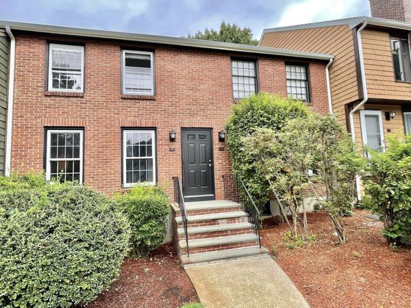 11 Gooseneck, Unit 11, Swampscott, MA 01907
