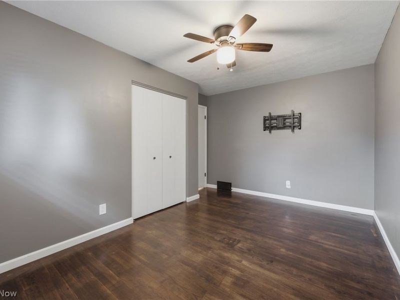7474 Woodcrest Avenue NE, Canton, OH 44721 Photo 15