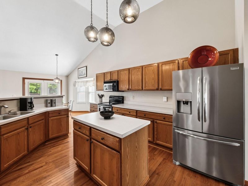 5730 Middleby Drive, Hilliard, OH 43026 Photo 6