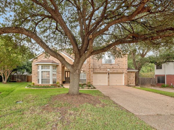 10810 Pinkney LN , Austin, TX 78739