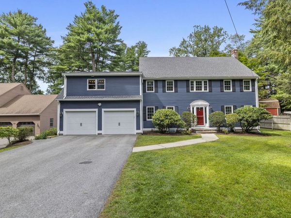 32 Parkvale Rd, Needham, MA 02492