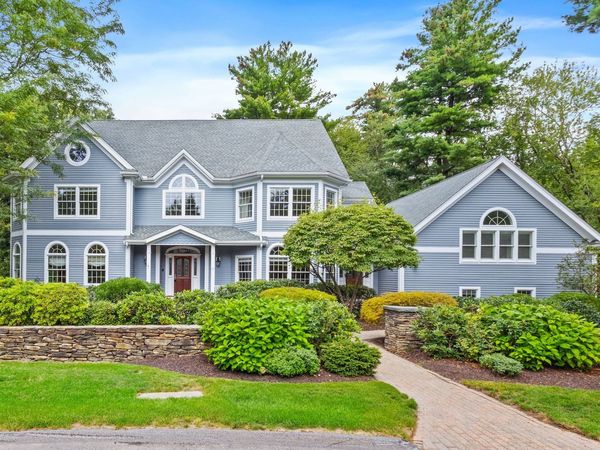 27 Carriage Drive, Lexington, MA 02420