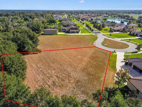420 HAWK TALON DRIVE , LITHIA, FL 33547