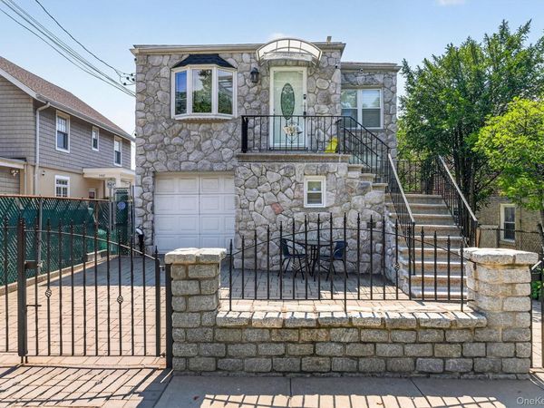1458 Dwight Place , Bronx, NY 10465