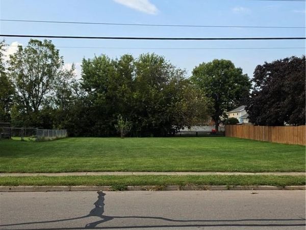 203 Shaw Road, Englewood, OH 45322