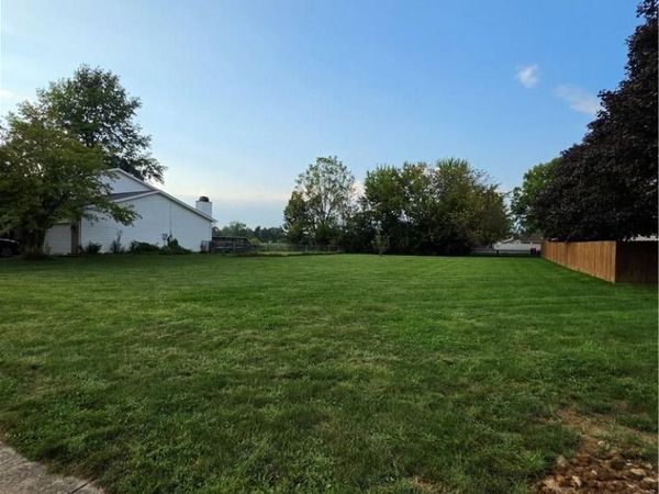 203 Shaw Road, Englewood, OH 45322