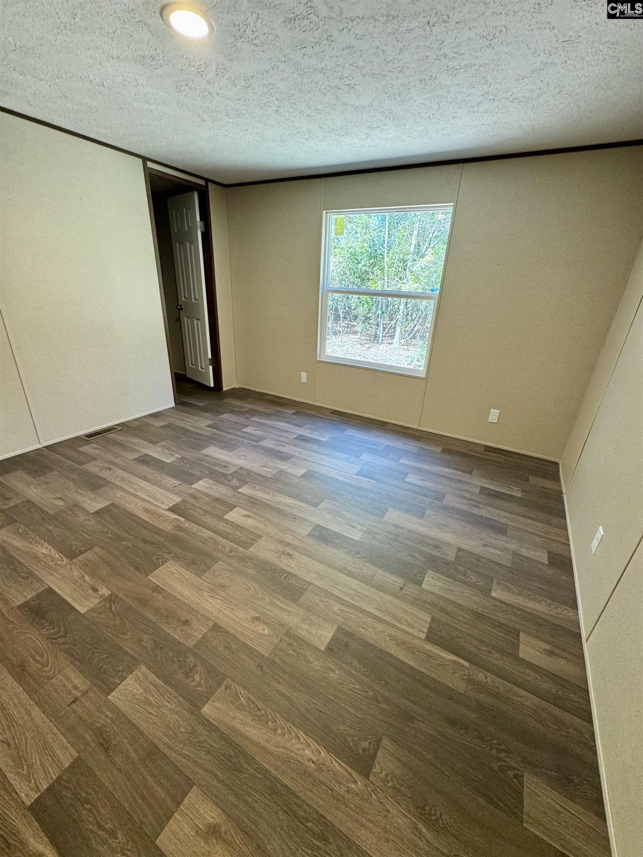 1653 Catalina Boulevard Photo 20