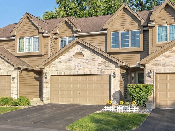 955 Ascot Drive , Elgin, IL 60123
