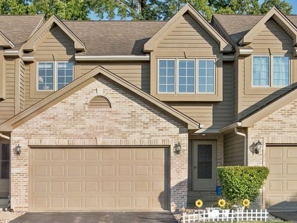 955 Ascot Drive, Elgin, IL 60123