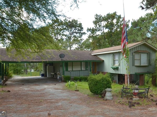 805 Antioch Church Road, Eastman, GA 31023