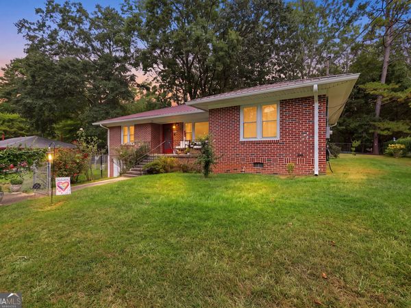 107 Valley Drive, Toccoa, GA 30577