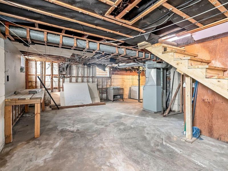 2807 OSCEOLA Avenue, Columbus, OH 43211 Photo 16