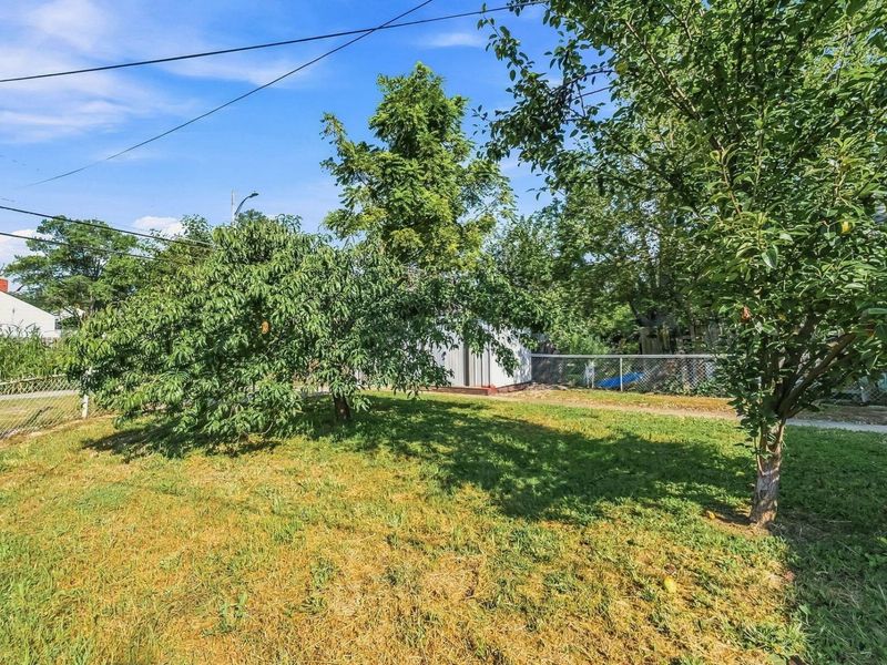 2807 OSCEOLA Avenue, Columbus, OH 43211 Photo 19