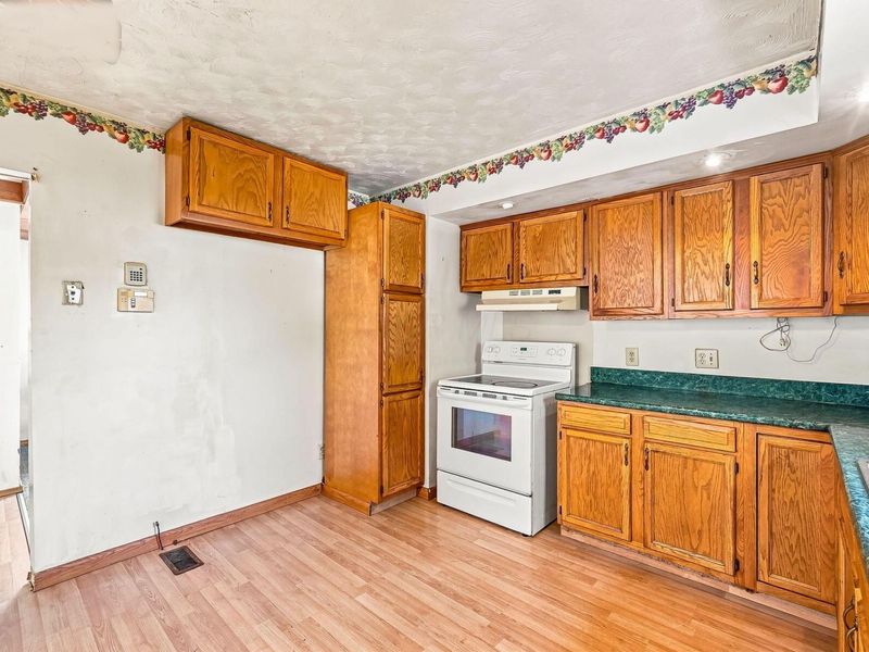 2807 OSCEOLA Avenue, Columbus, OH 43211 Photo 8