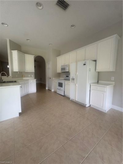 2673 Fishtail Palm Ct, Naples, FL 34120 Photo