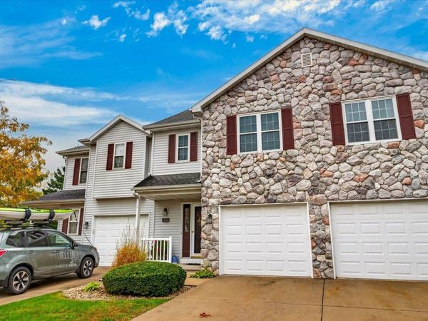 3075 Wyndham Drive, Sun Prairie, WI 53590