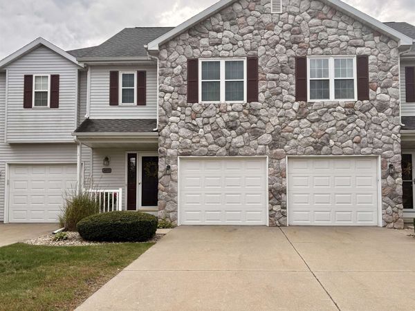 3075 Wyndham Drive, Sun Prairie, WI 53590