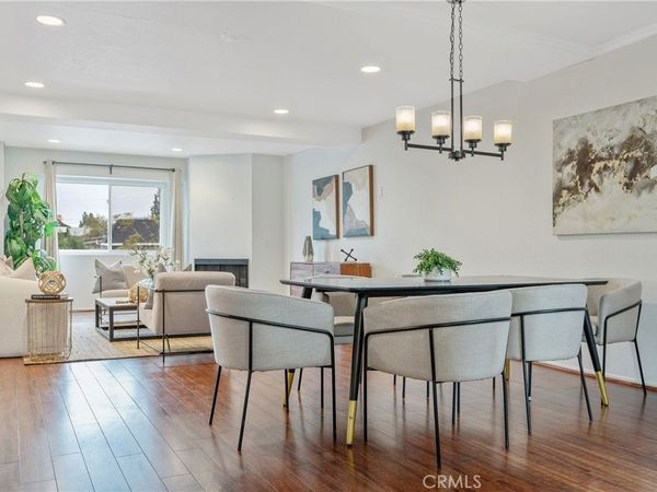 2310 N Fairview Street, Unit 210, Burbank, CA 91504