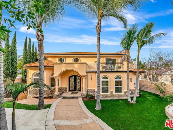 661 W Lemon Avenue, Arcadia, CA 91007