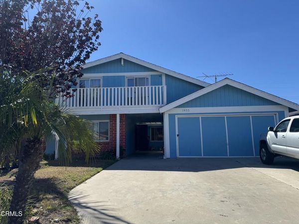 1855 N 7th Place, Port Hueneme, CA 93041