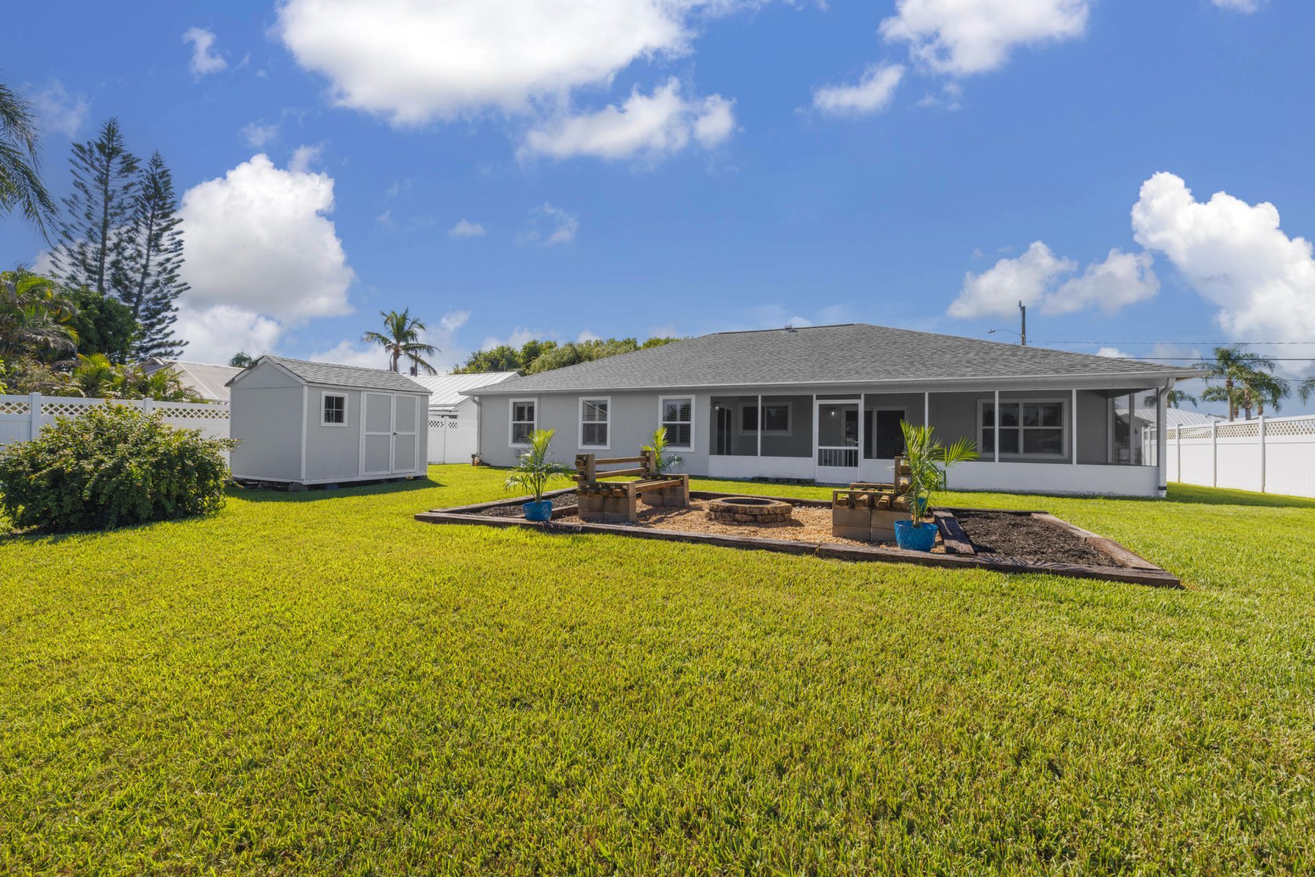 1617 SE North Blackwell Drive, Port Saint Lucie, FL 34952 Photo