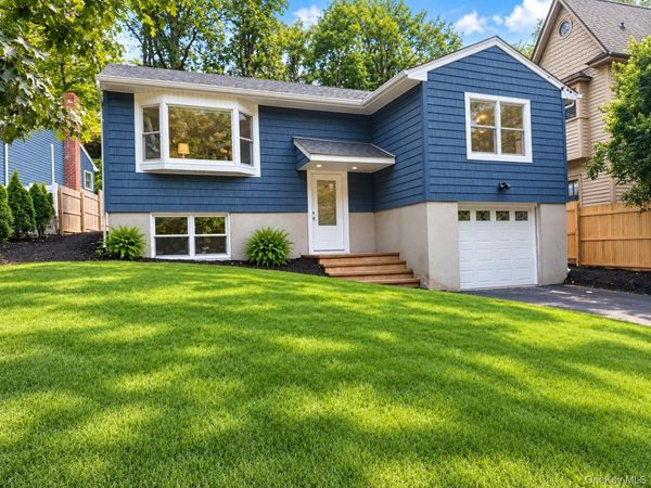 82 Ocean Avenue , Northport, NY 11768