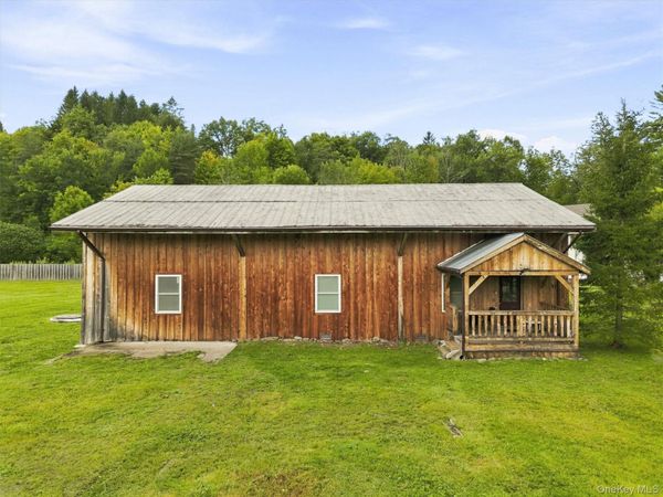 13 Creamery Road , Livingston Manor, NY 12758