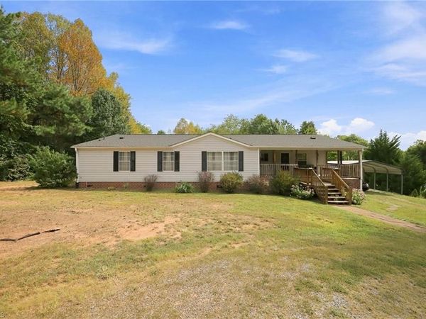1150 Nature Lane, Walnut Cove, NC 27052