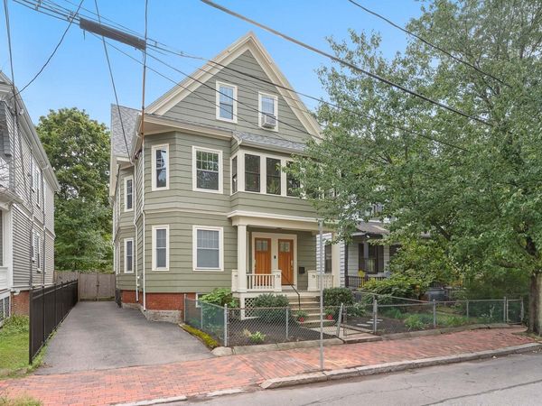 76 Orchard, Cambridge, MA 02140
