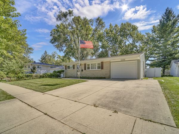 1101 ANTHONY Road, Wheeling, IL 60090