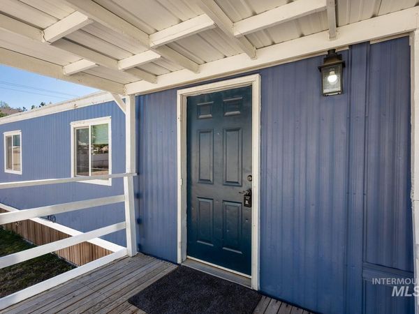 1238 N Sable Ln, Boise, ID 83704
