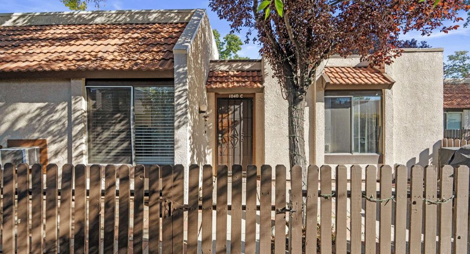 1040 Baywood Drive, Unit #C, Sparks, NV 89434 Photo