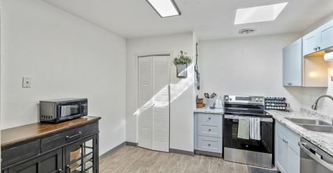 1040 Baywood Drive, Unit #C, Sparks, NV 89434 Photo