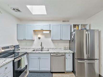 1040 Baywood Drive, Unit #C, Sparks, NV 89434 Photo