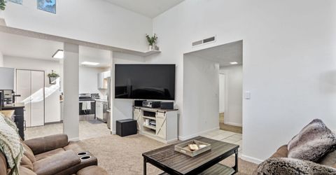 1040 Baywood Drive, Unit #C, Sparks, NV 89434 Photo