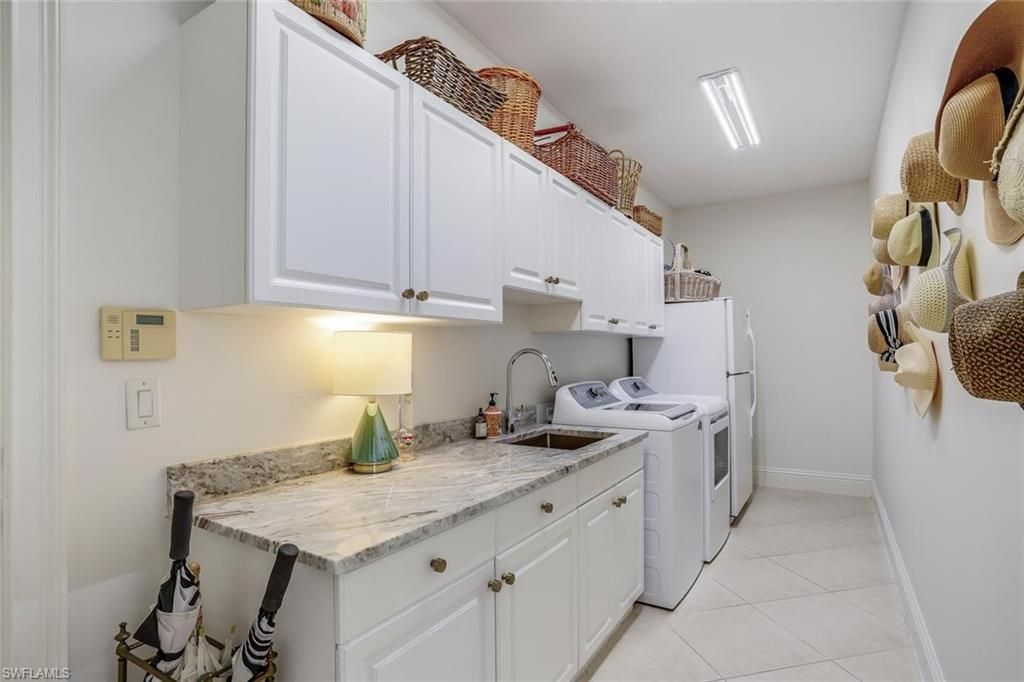 3137 Terramar Dr, Naples, FL 34119 Photo