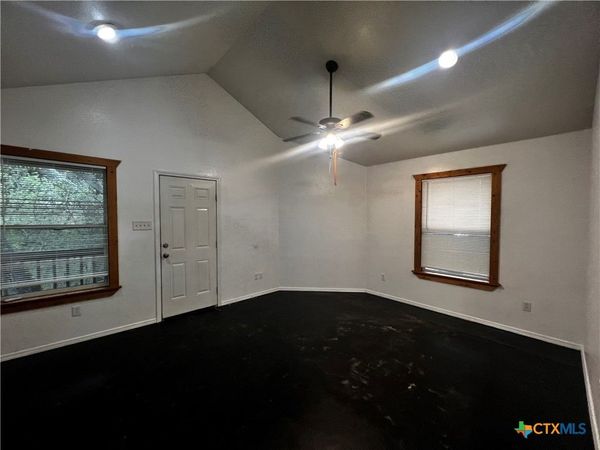 41170 Fm 3159, Unit 301, Canyon Lake, TX 78133
