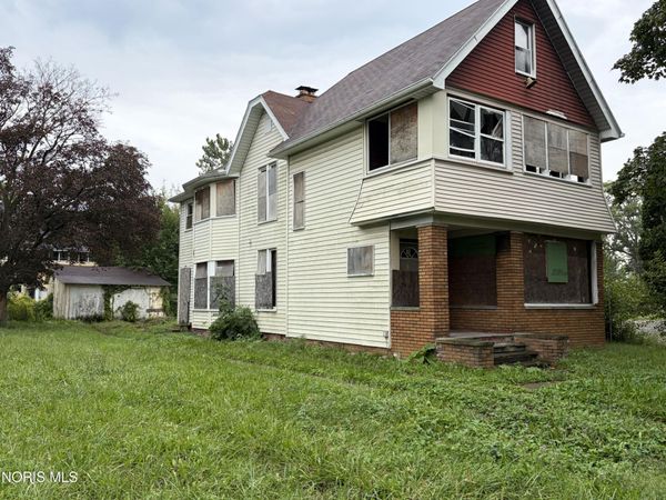 747 Euclid Avenue, Toledo, OH 43605
