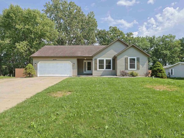 53134 old farm Road, Elkhart, IN 46514