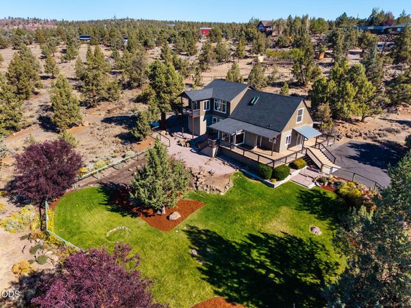 21042 Robin Avenue, Bend, OR 97703