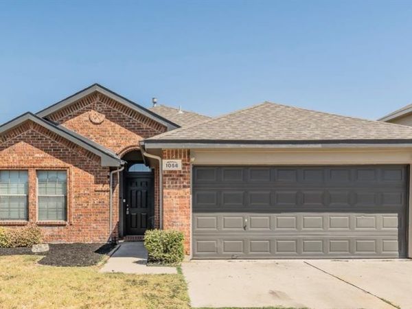 1056 Breeders Cup Drive , Fort Worth, TX 76179