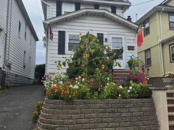 744 Van Buren Ave, Elizabeth, NJ 07201