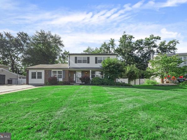 709 S OLDS , FAIRLESS HILLS, PA 19030
